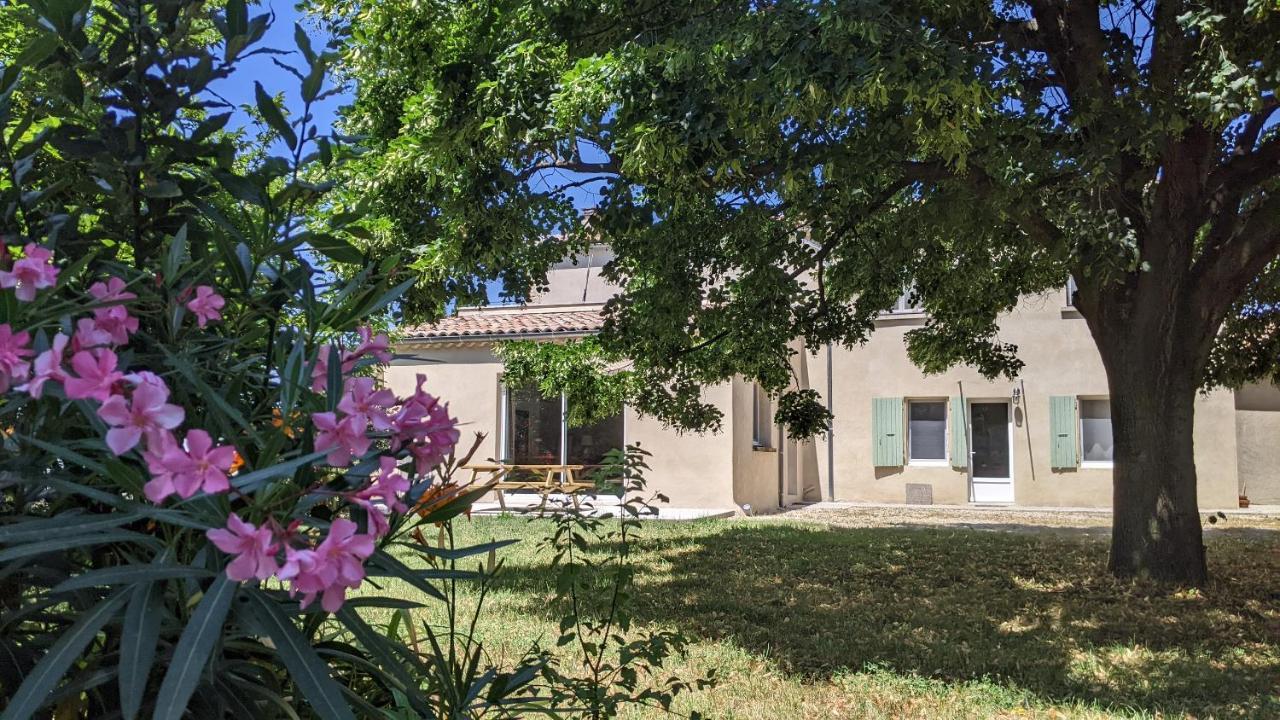 Rez-De-Jardin Independant Dans Ferme Maraichere Bio Avec Grand Jardin Privatif Clos Et Arbore Crest Exteriör bild